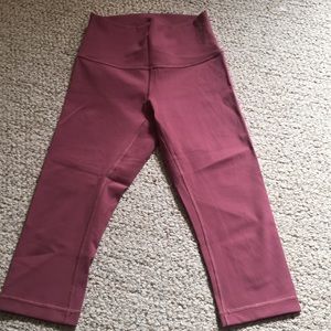 Lululemon wunder under crop